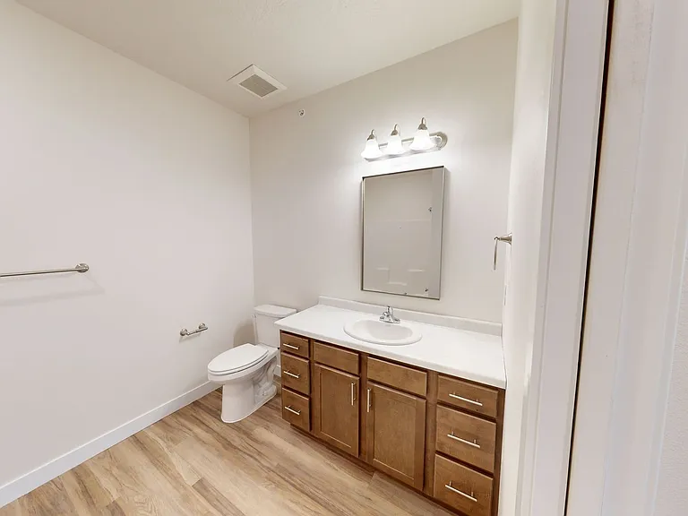 1720 Morningside Ave — Photo 10