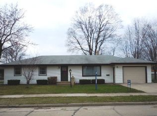 505 Black St, Kaukauna, WI 54130