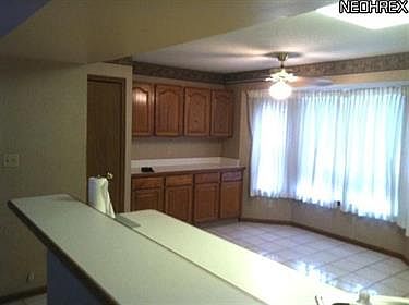 4th image of 712 Tollis Pkwy #A