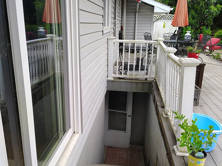 4236 Roop Rd — Photo 3