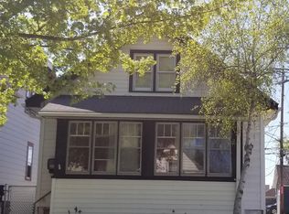 2019 S 59th St, West Allis, WI 53219