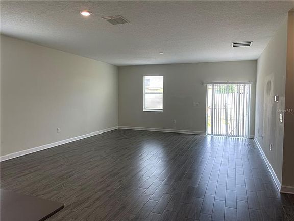 5th image of 1419 Oak Marsh St