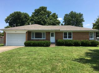 570 S Logsdon Pkwy, Radcliff, KY 40160