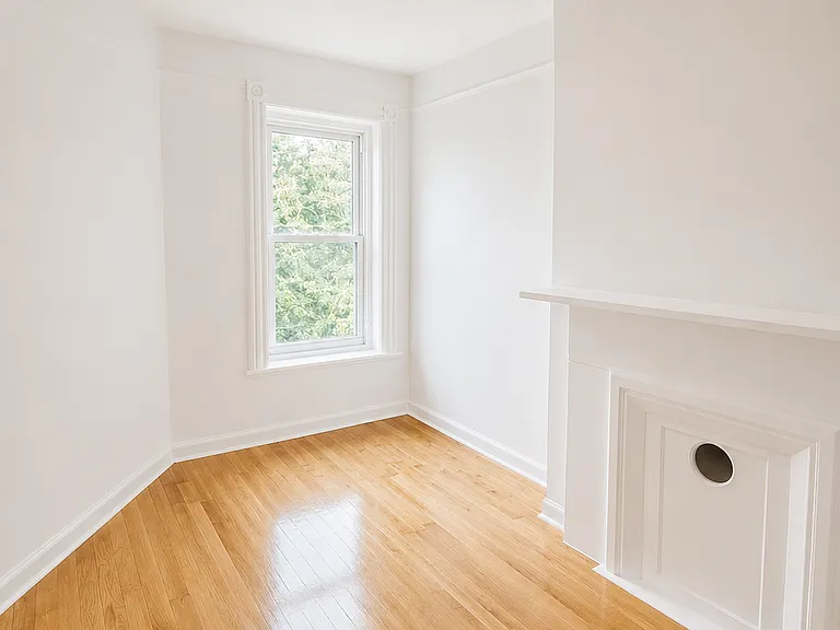 918A Lafayette Ave #4 — Photo 4