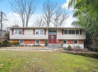 99 New Sprain Rd, Scarsdale, NY 10583