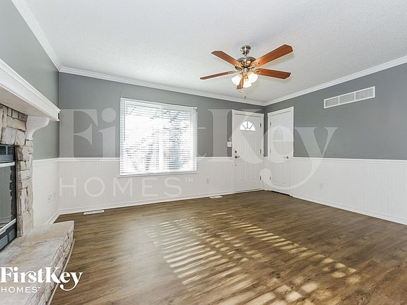 4th image of 110 Brent Rd