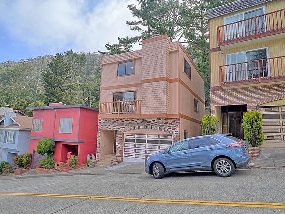 2nd image of 340 Warren Dr