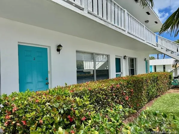 2929 SE Ocean Blvd, Stuart, FL