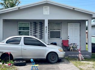 627 Amaryllis Ave, Pahokee, FL 33476