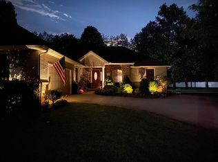 1683 Hawthorne Ct, Winona Lake, IN 46590