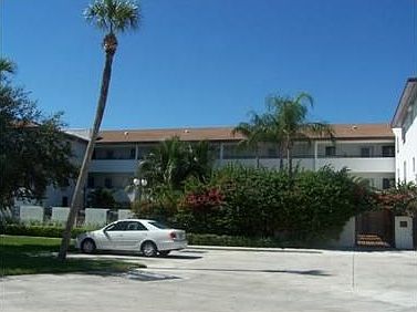 1st image of 1630 Seaway Dr APT 207