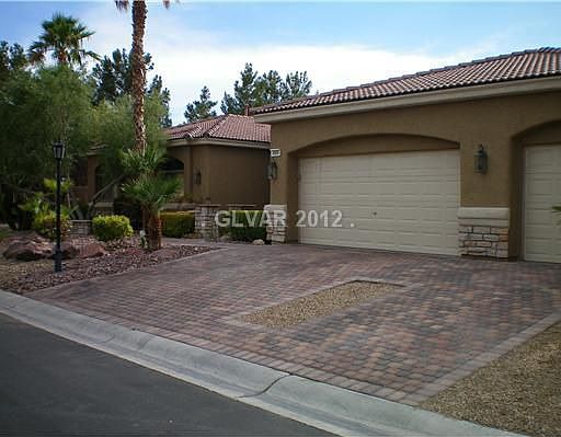 2nd image of 4855 Buckhorn Butte Ct