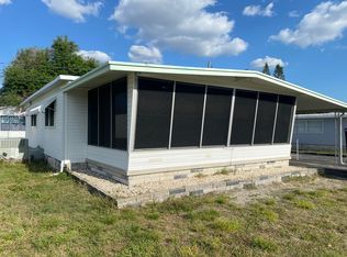 5317 Yellow Pine St N, Saint Petersburg, FL 33709