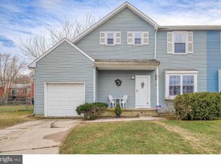 9 Heron Ct, Voorhees, NJ 08043