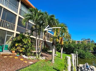 1650 Pine Tree Ln APT 204, Sarasota, FL 34236