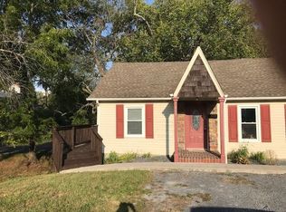 115 Douglas St, Bristol, VA 24201