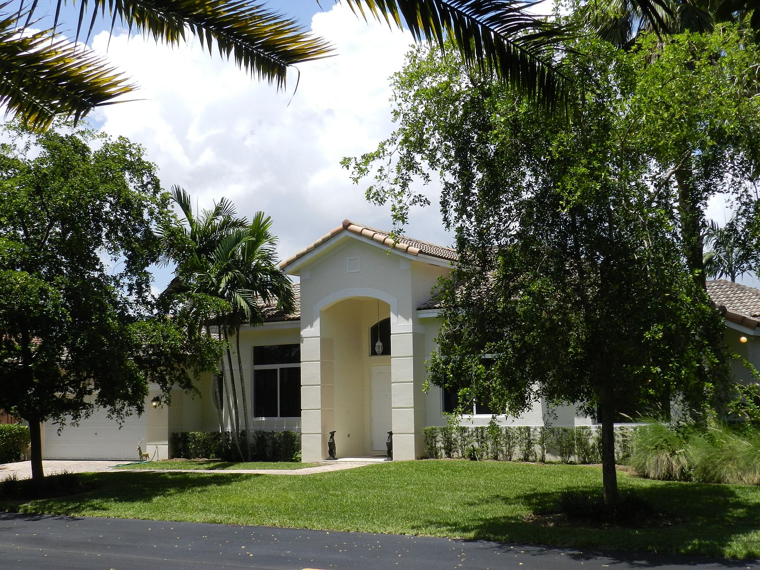 8423 SW 137th St, Palmetto Bay, FL 33158 | Zillow