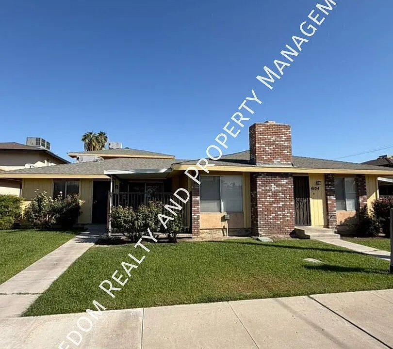 4104 Parker Ave #B