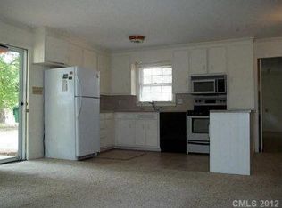 203 Faculty Dr, Wingate, NC 28174