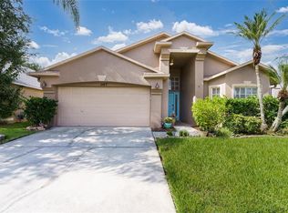 1147 Crimson Clover Ln, Zephyrhills, FL 33543