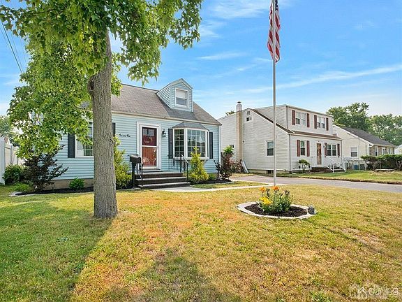 2nd image of 72 Ellenel Blvd