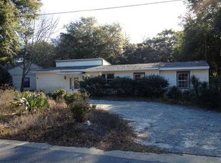 376 Okaloosa Rd NE, Fort Walton Beach, FL 32548