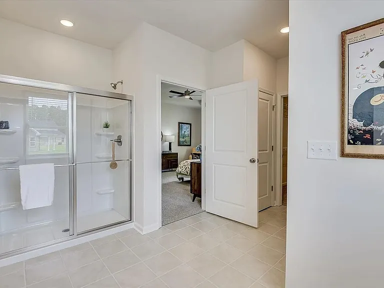 1021 Skidway Dr — Photo 30