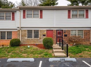3252 Wooded Way, Jeffersonville, IN 47130