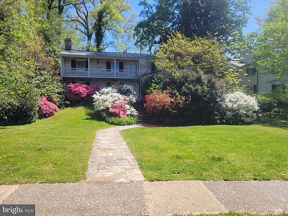 4th image of 5211 Springlake Way