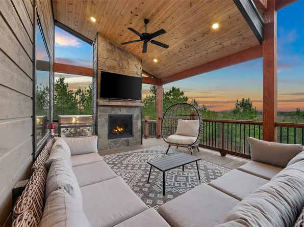184 SE Palo Verde Trl, Broken Bow, OK 74728