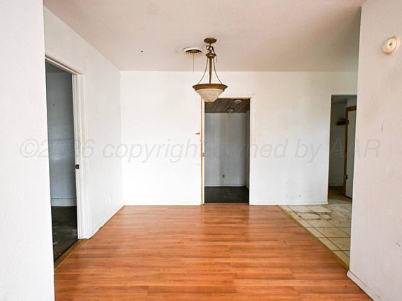 3rd image of 1210 SW 12th Ave