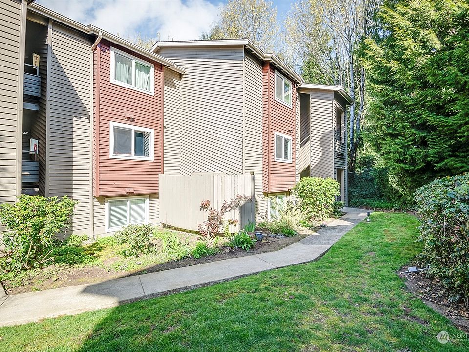1st image of 15719 4th Avenue S #23