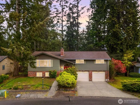 9009 Ridgeview Circle W, University Place, WA 98466