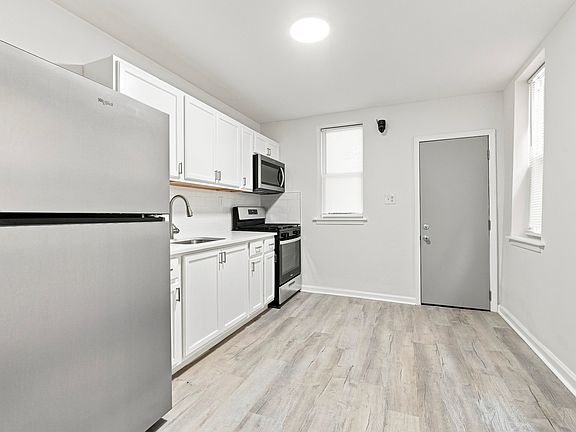 2nd image of 5855 Windsor Ave