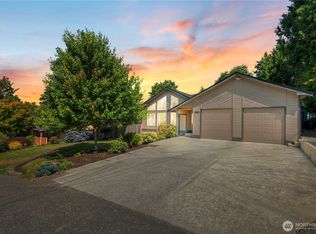 26716 NE Cherry St, Duvall, WA 98019