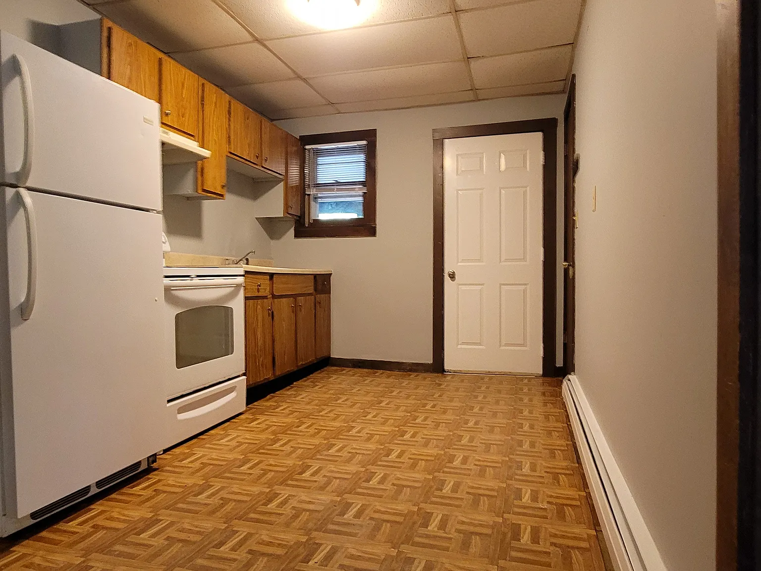 2 bed, 920 sqft, $1,400 — Photo 4
