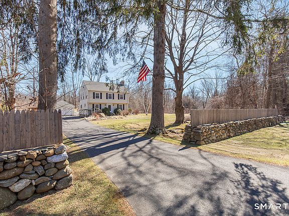 2nd image of 19 Beecher Road