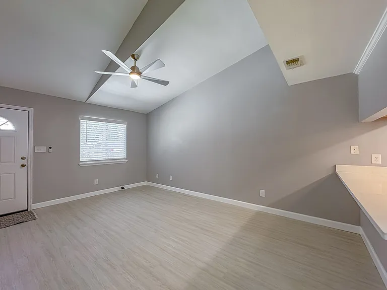 2465 Talco Hills Dr #C — Photo 6