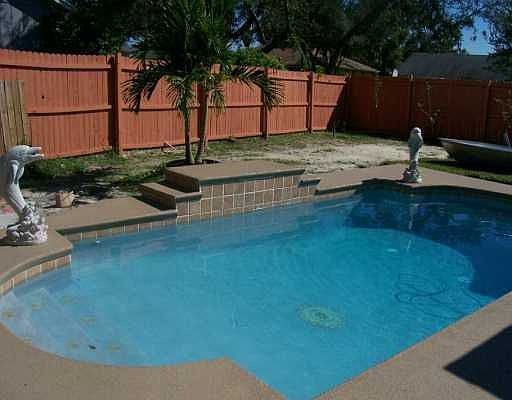 Almost NEW inground POOL!