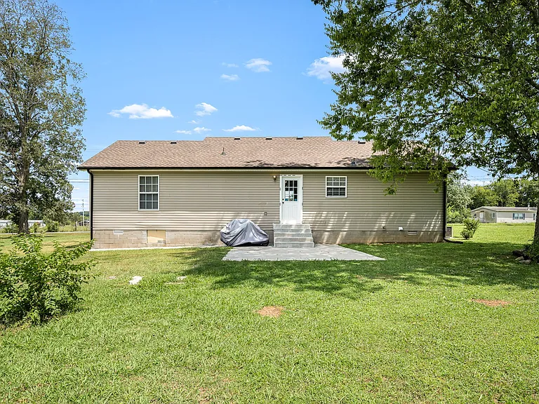 681 Elbethel Rd — Photo 34