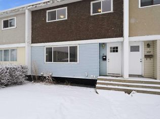 110 W Terrace Park, Red Deer, AB T4N1V8