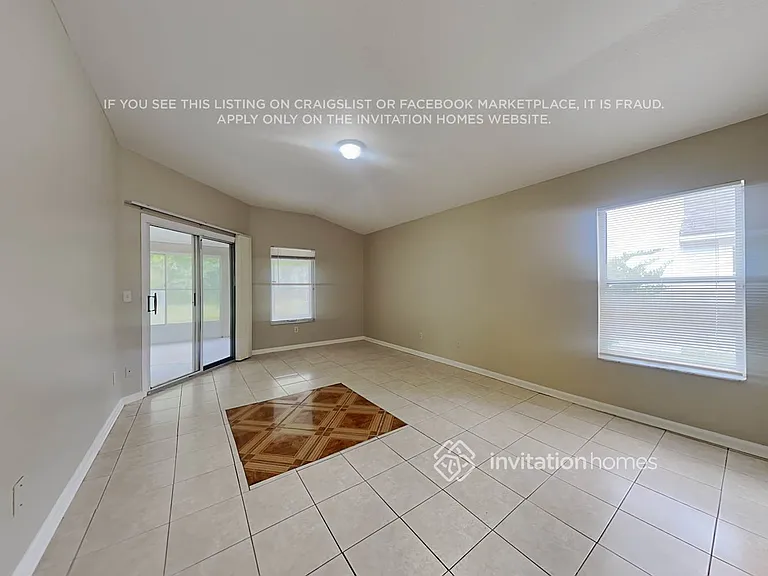 523 Charles Pinckney St — Photo 10