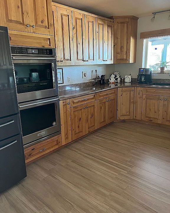 1st image of 3911 W Oasis Dr