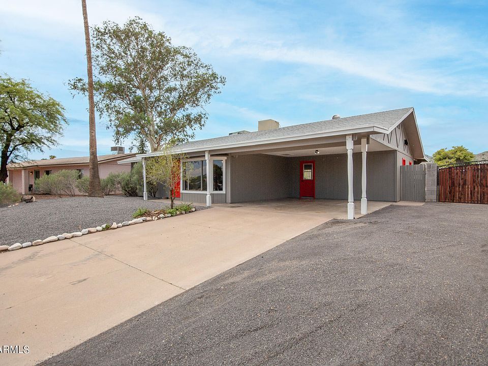 1st image of 2910 E SURREY Avenue