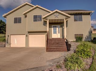 737 Arrowhead Blvd, Wilton, WI 54670