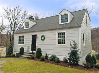 164 Castle Rd, Chappaqua, NY 10514