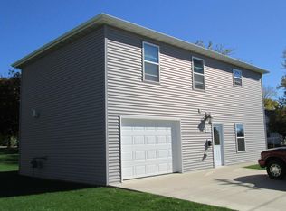 755 Washington St, Platteville, WI 53818