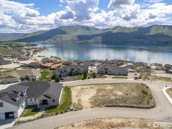 104 Lake Ridge Drive, Chelan, WA 98816