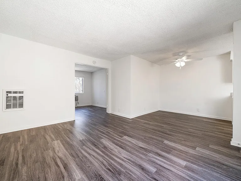 The Terrace Apartments — Photo 9