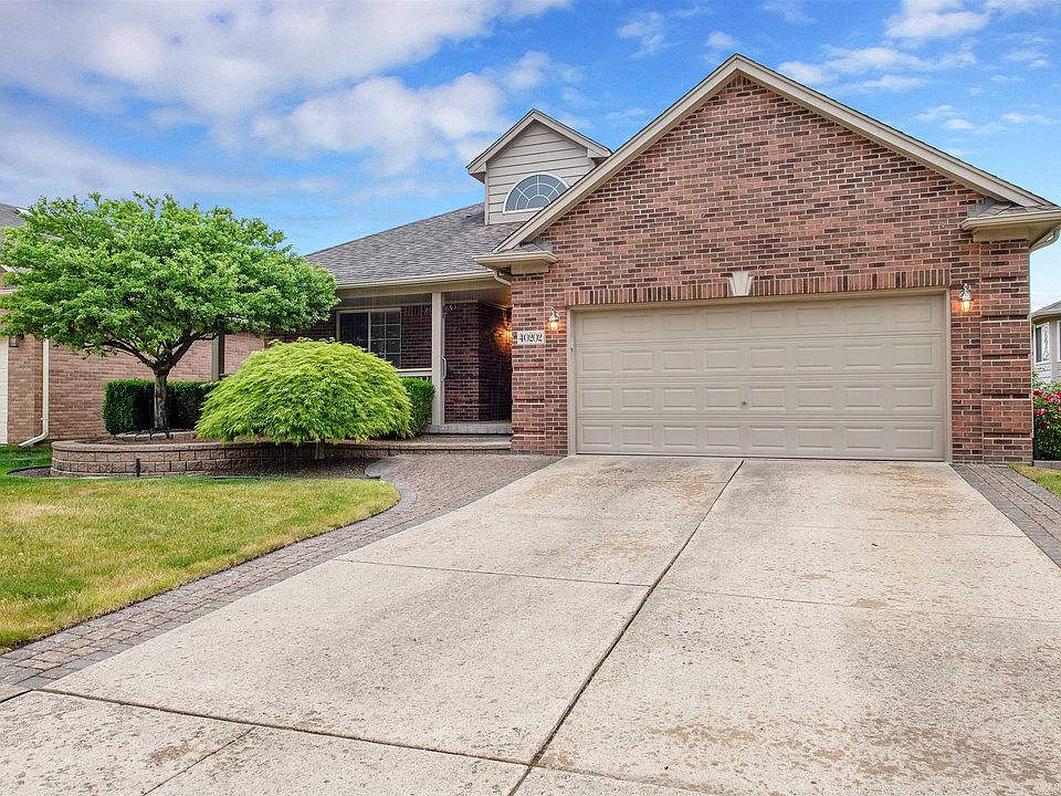 1st image of 40202 Long Horn Dr
